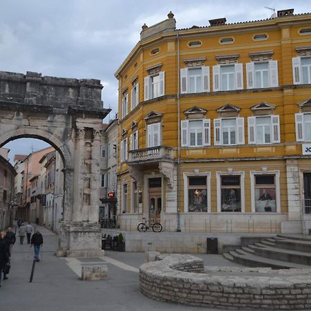 Apartament Colosseum View Pula Exterior photo