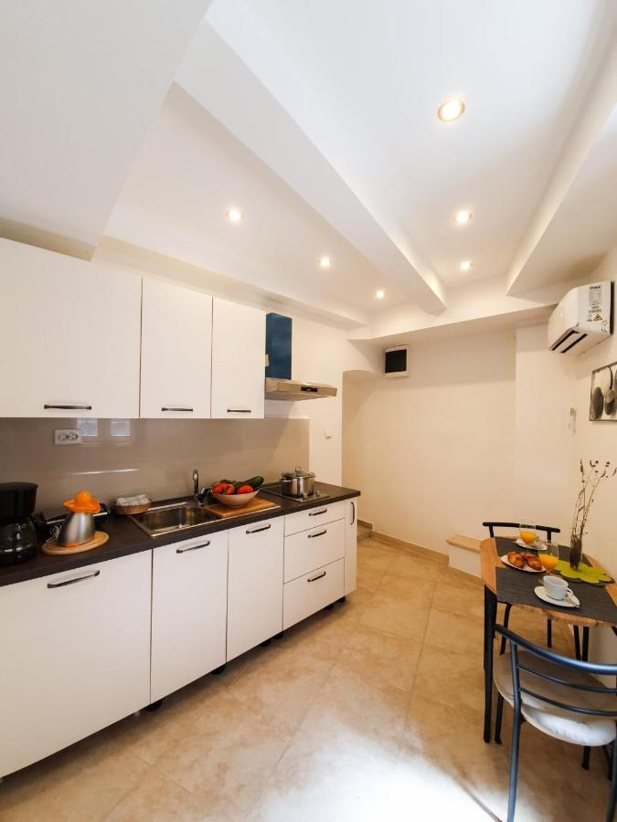 Apartament Colosseum View Pula Exterior photo